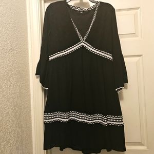 ❣️NEW❣️ INC Medium Black and White Crochet-Trim Dress